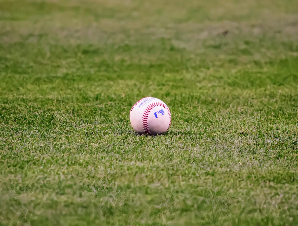 Rangers Acquire Merrill Kelly in Blockbuster Deadline Deal
