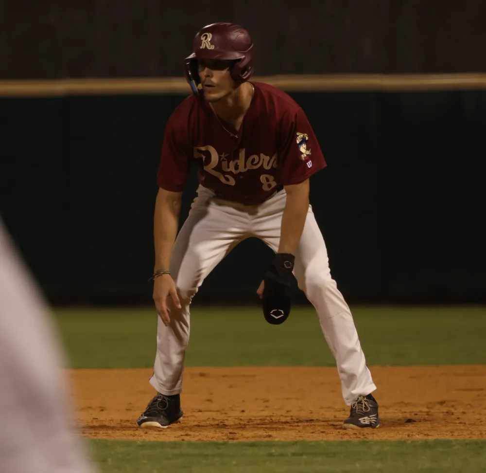 Texas Rangers prospect Evan Carter won Rawlings Gold Glove