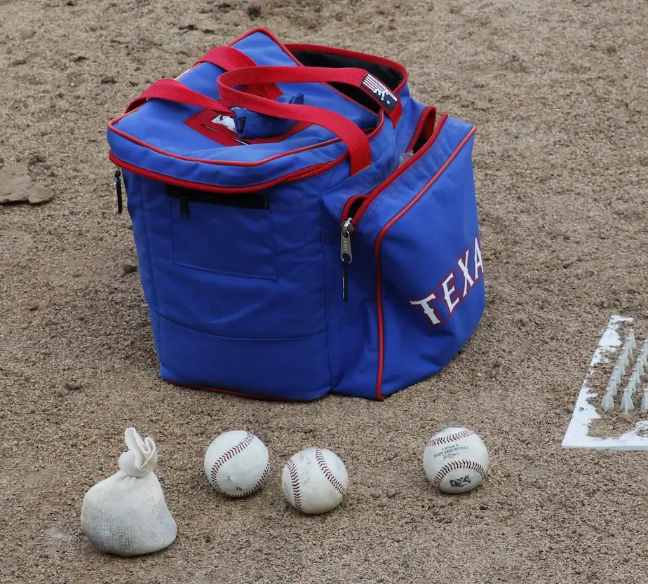 Rangers select RHP Brock Porter with 4th Rd pick