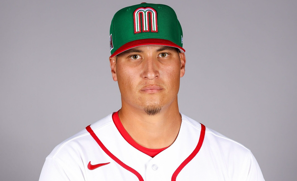 Robert Garcia Earns Win for Mexico in World Baseball Classic Debut