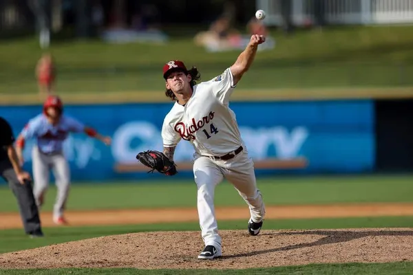 Arias delivers for RoughRiders 6th walk-off