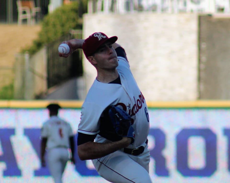 Riders lose 6-2 to the Travelers