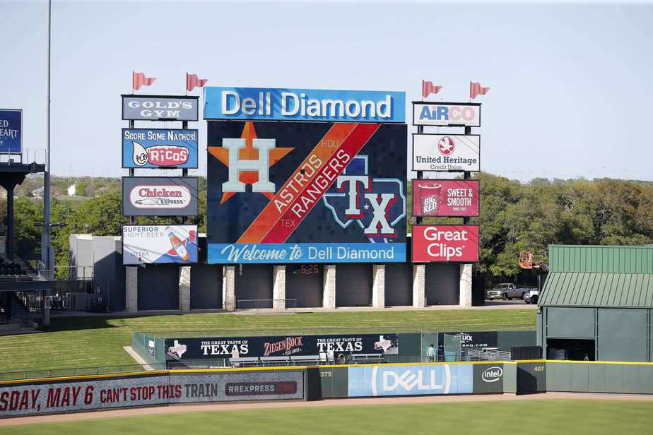 Rangers alternate site walks off thanks to 3-run blast by Carl Chester