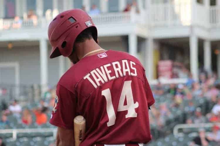 Leody Taveras singles to help RoughRiders walk off again